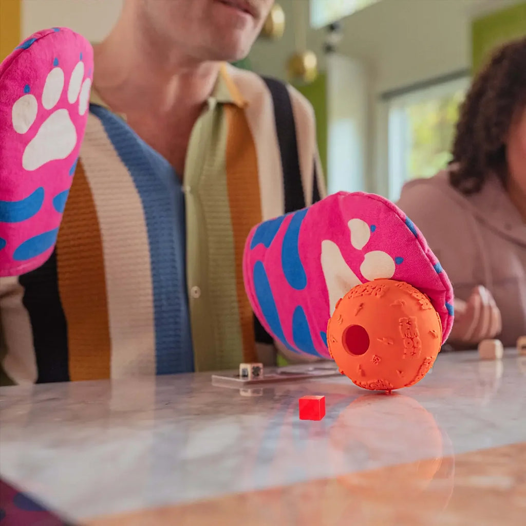 The Cat Mitt Game